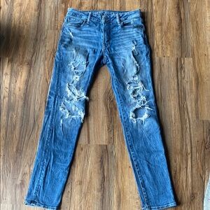 American Eagle Men’s Ripped Blue Denim Jeans
